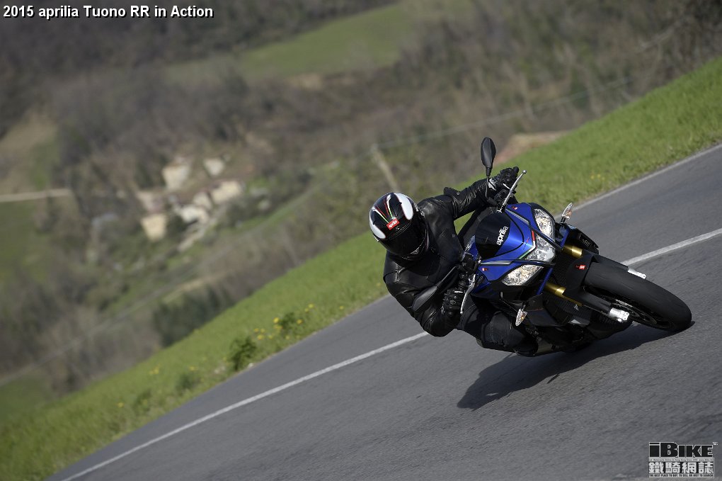 101 Tuono V4 1100 RR